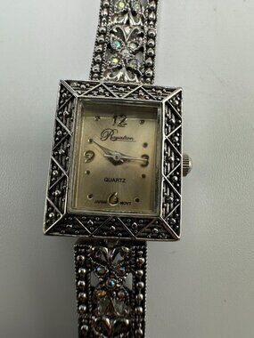 3/$30 Royalton Watch Women Silver Tone Rhinestone Accents Beige Dial 5.75”